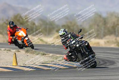 media/Dec-04-2025-Racers Edge (Thu) [[5ebc9f124d]]/3-B Group/1-Session 1 (Turn 7)/